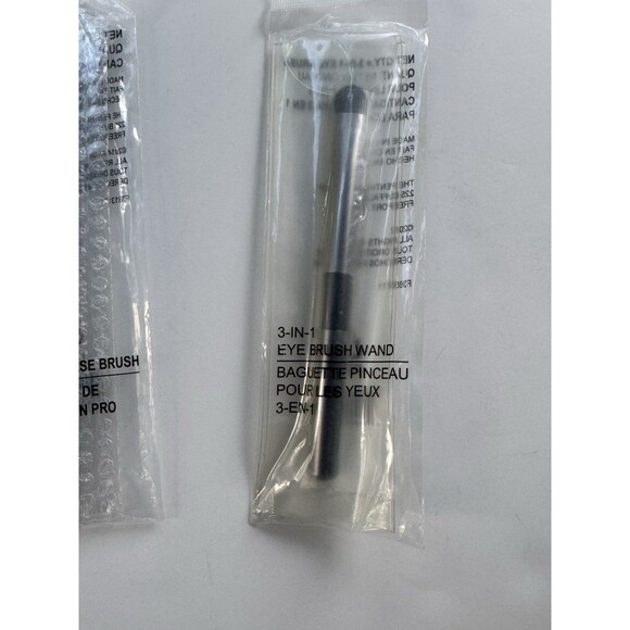 Lot of 4 Misc Makeup Brushes Avon Crease Avon Eyeshadow Dermacia Penthouse Group - Picture 6 of 10